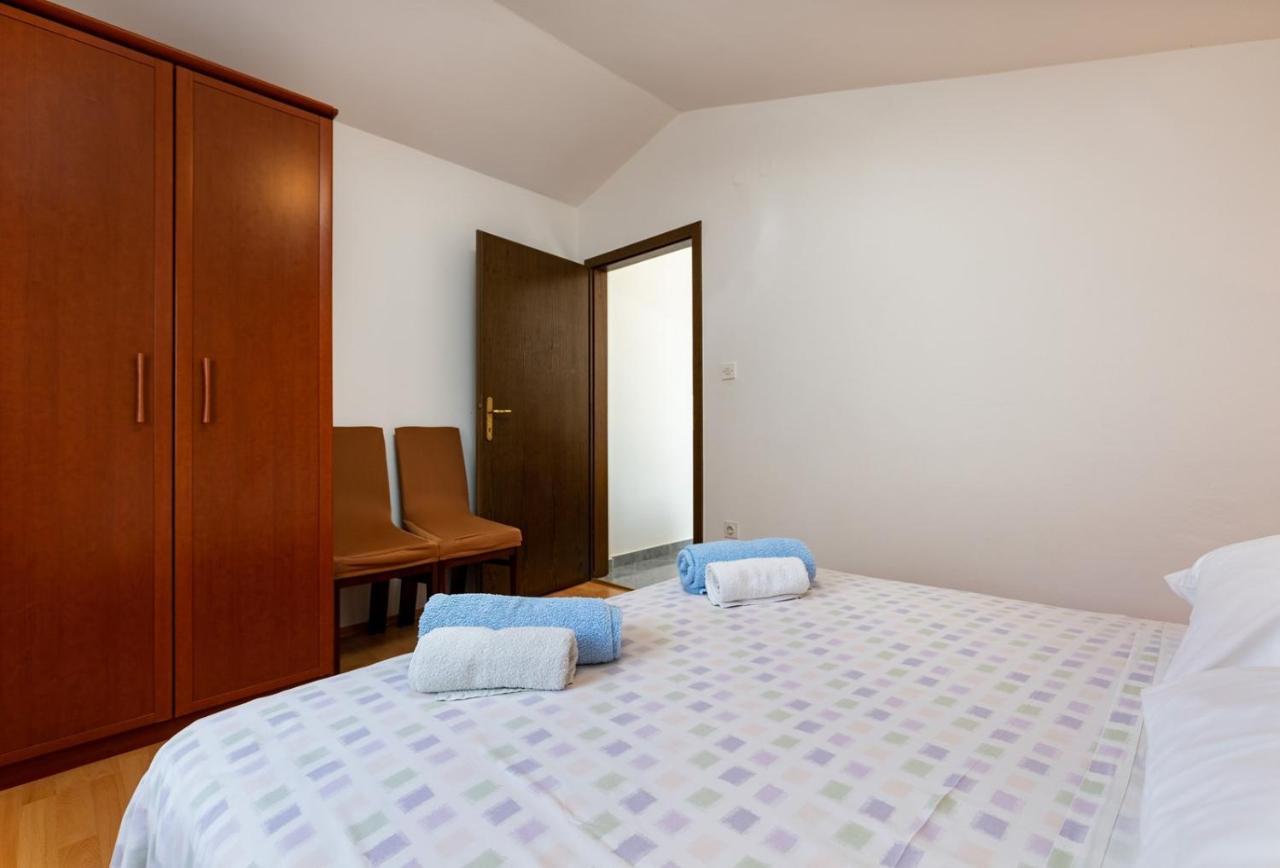 Apartments Pino ราบัซ ภายนอก รูปภาพ
