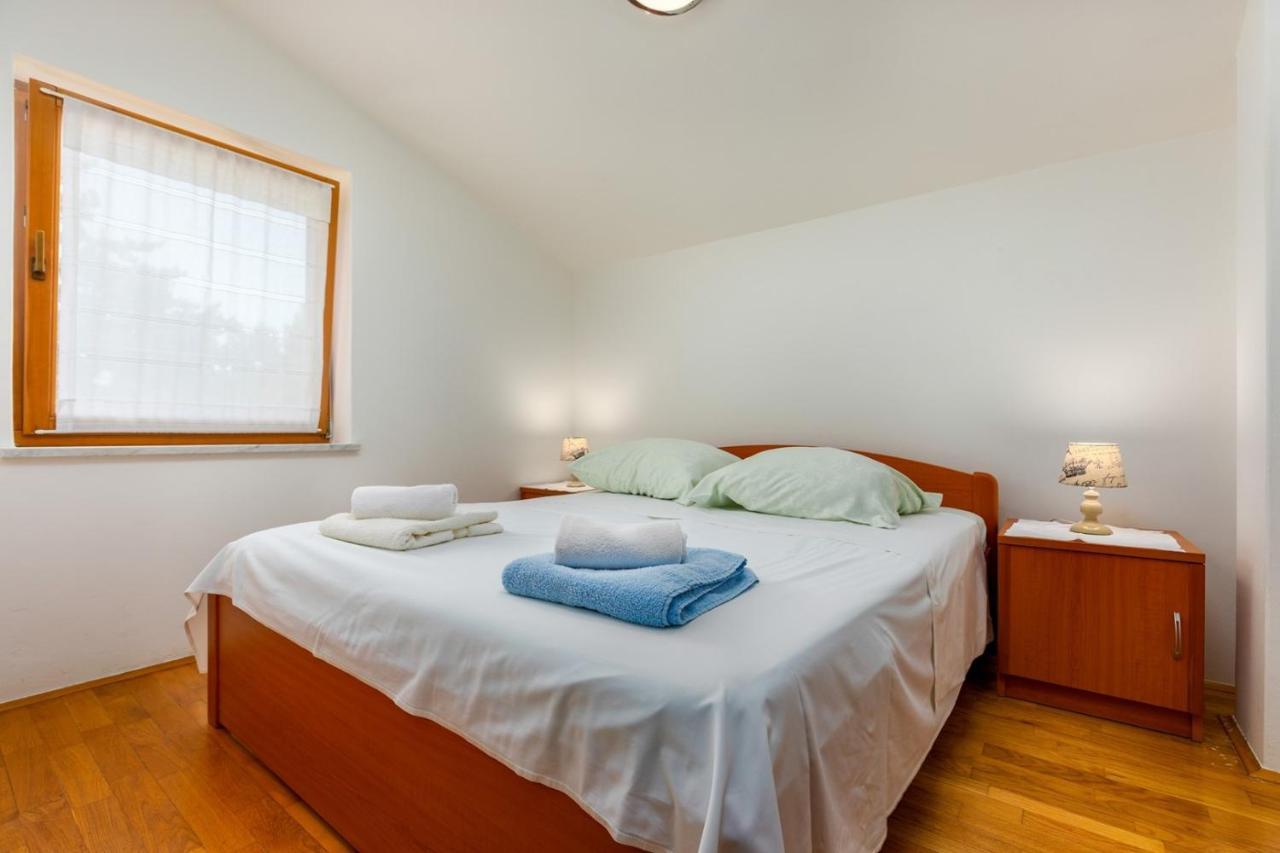 Apartments Pino ราบัซ ภายนอก รูปภาพ