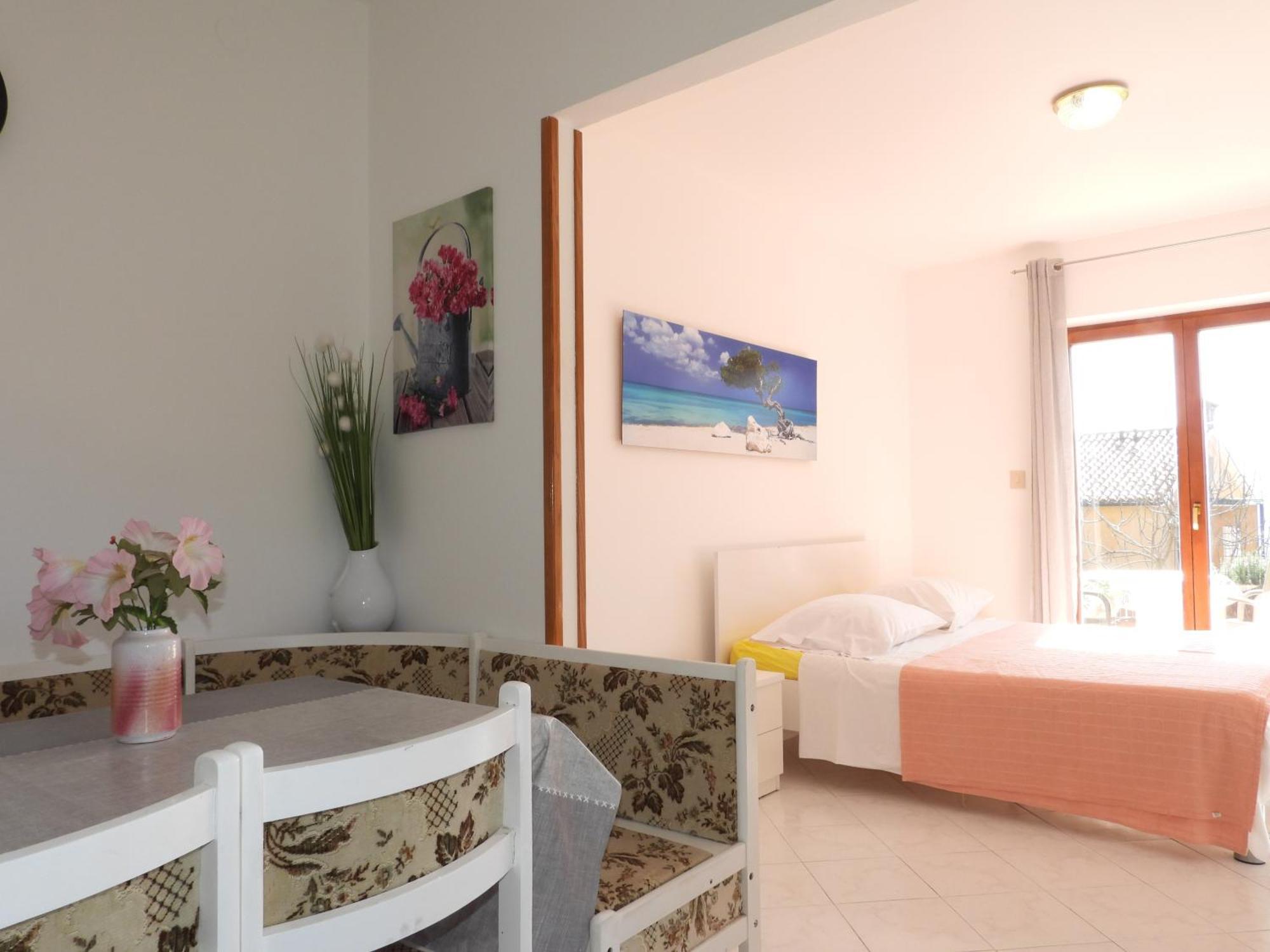Apartments Pino ราบัซ ภายนอก รูปภาพ